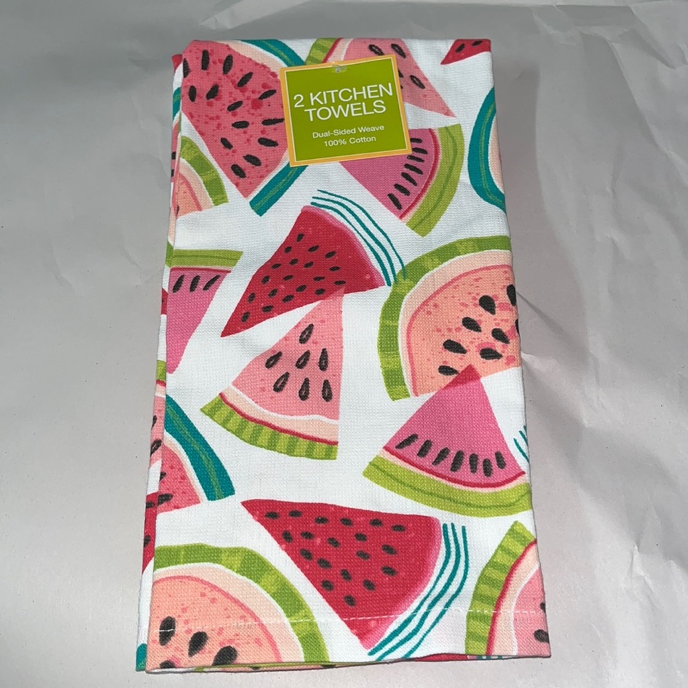 2 Kitchen Towels